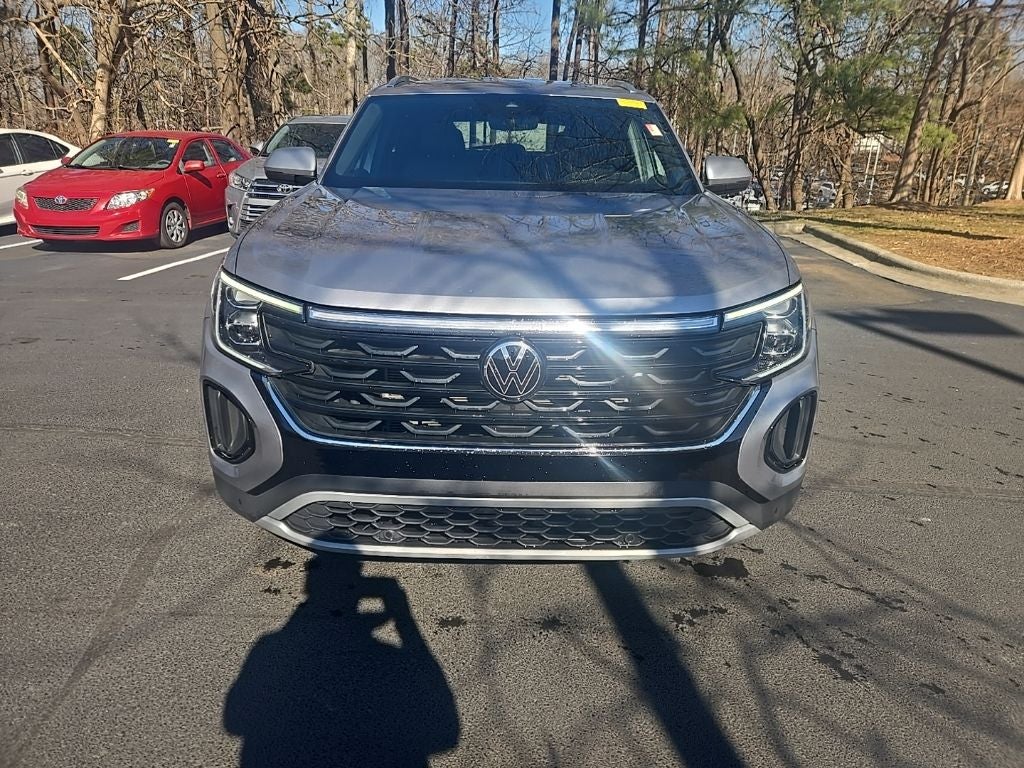 2024 Volkswagen Atlas Cross Sport 2.0T SE w/Technology