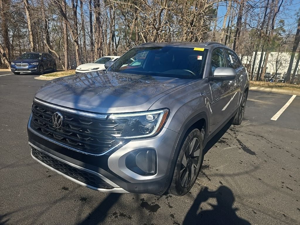 2024 Volkswagen Atlas Cross Sport 2.0T SE w/Technology