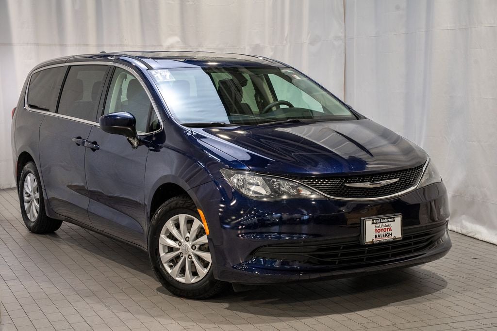 2017 Chrysler Pacifica Touring