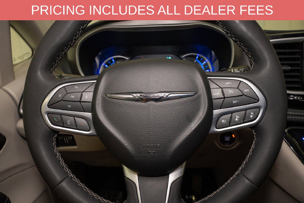 2022 Chrysler Pacifica Hybrid Touring L