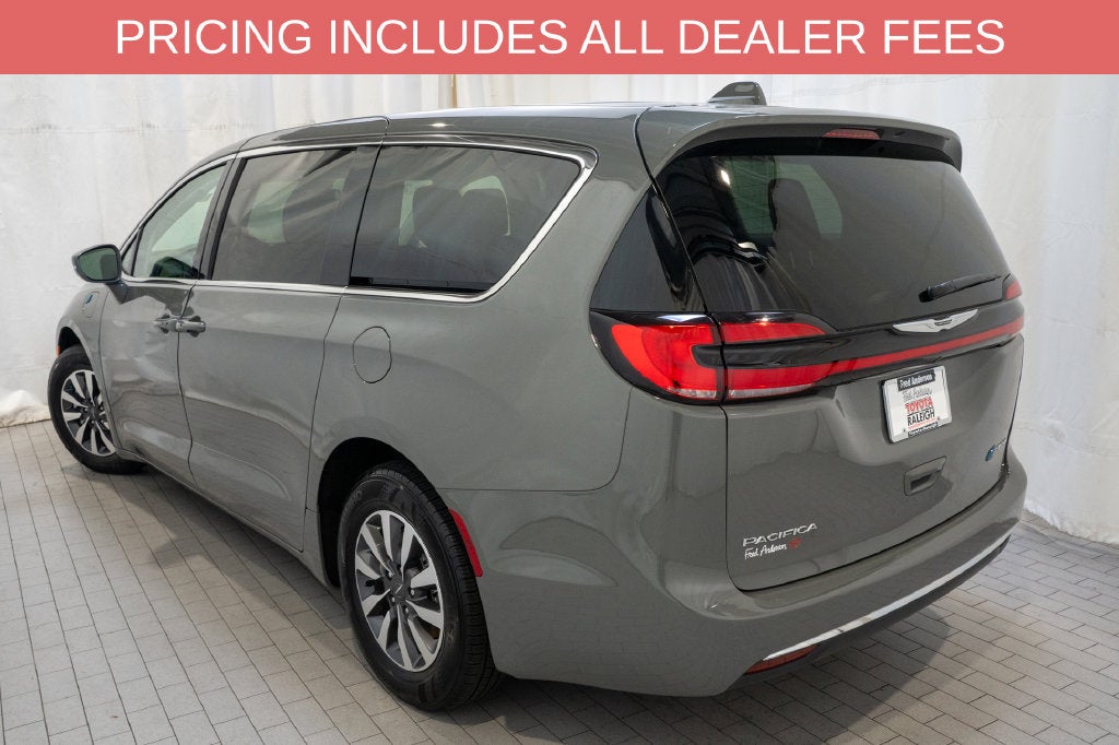 2022 Chrysler Pacifica Hybrid Touring L
