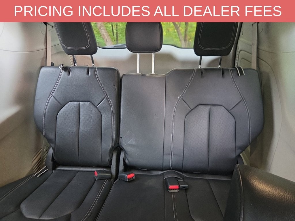 2022 Chrysler Pacifica Hybrid Touring L