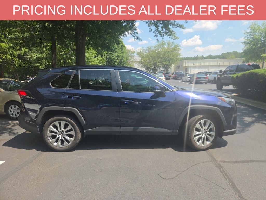 2023 Toyota RAV4 XLE Premium
