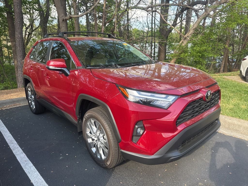 2025 Toyota RAV4 XLE Premium