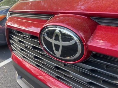 2025 Toyota RAV4 XLE Premium