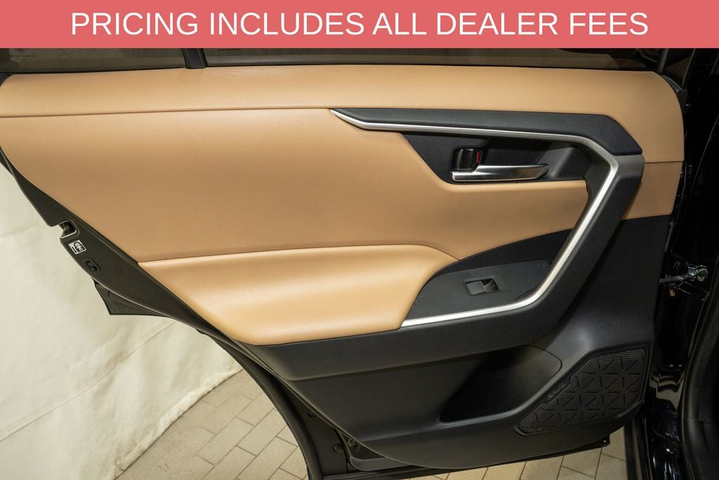 2020 Toyota RAV4 XLE Premium