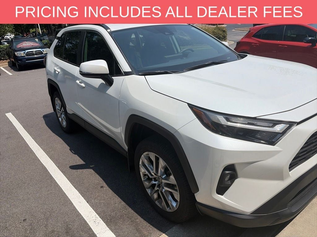 2025 Toyota RAV4 XLE Premium