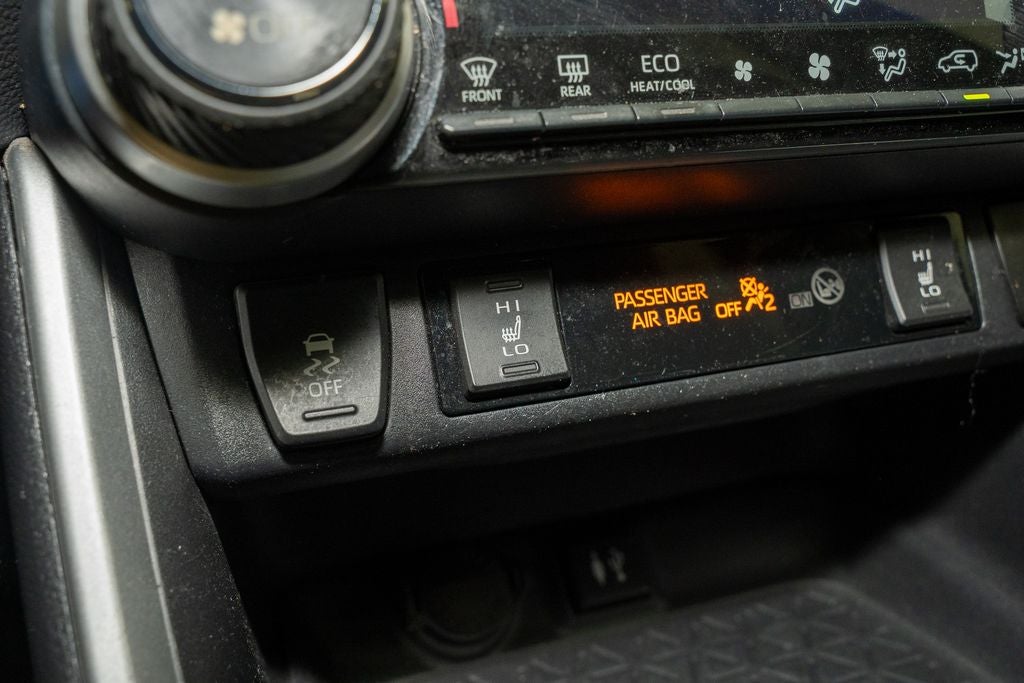 2019 Toyota RAV4 Hybrid XSE