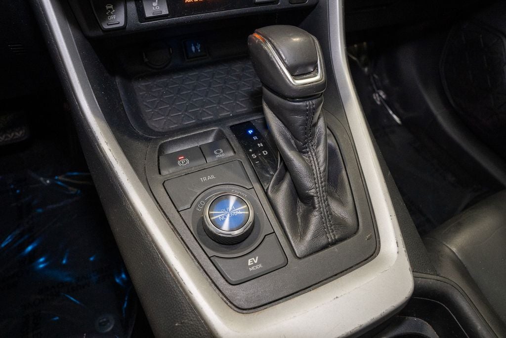 2019 Toyota RAV4 Hybrid XSE