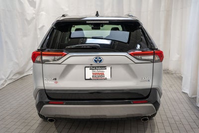 2019 Toyota RAV4 Hybrid XSE
