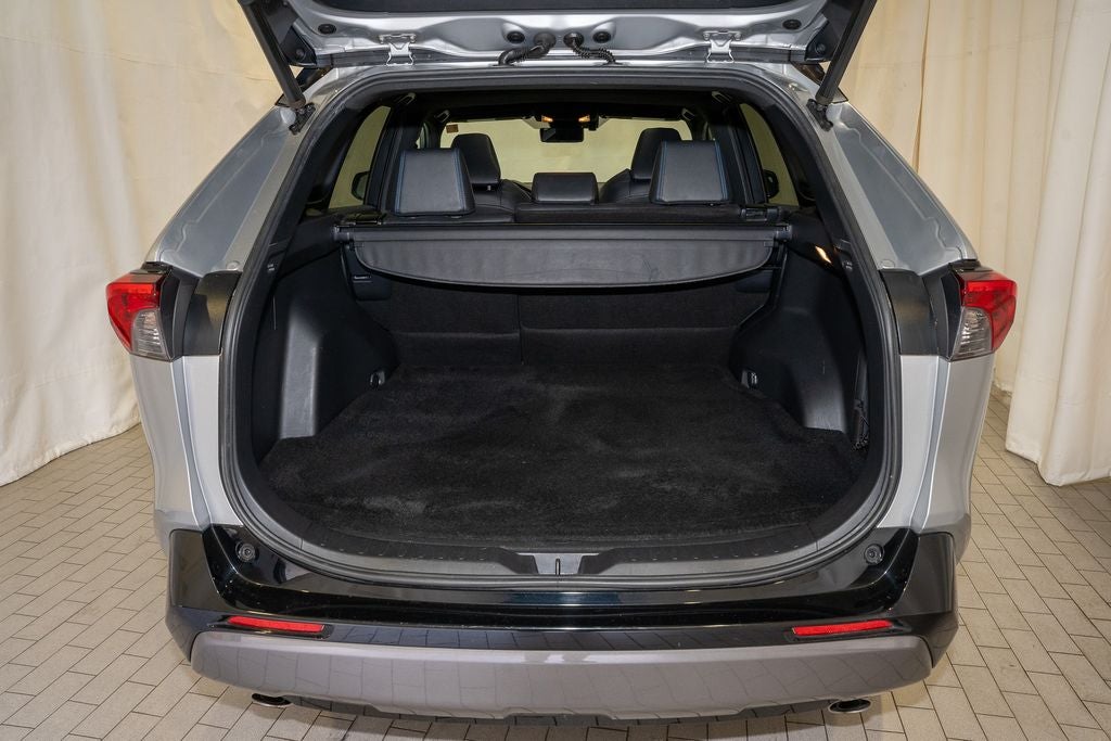 2019 Toyota RAV4 Hybrid XSE