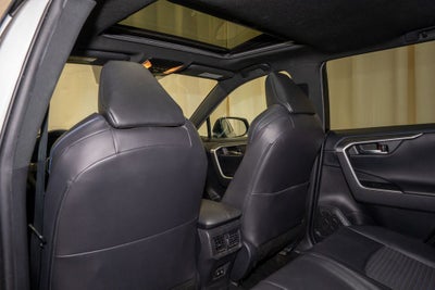 2019 Toyota RAV4 Hybrid XSE