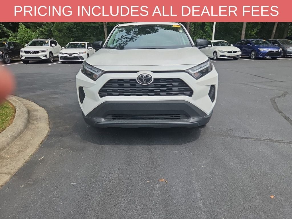 2025 Toyota RAV4 LE