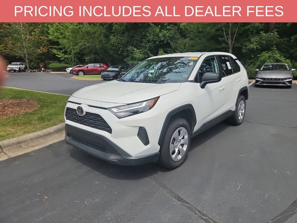 2025 Toyota RAV4 LE