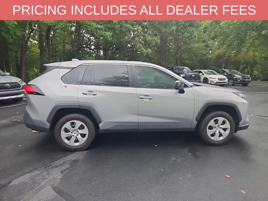 2025 Toyota RAV4 LE