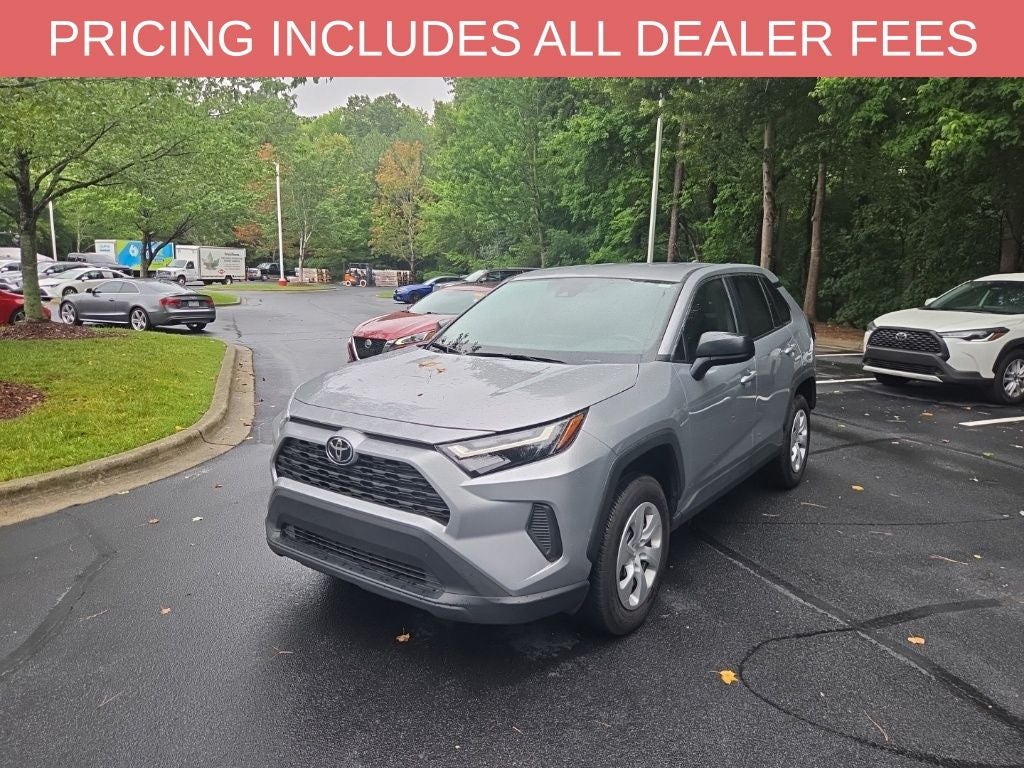 2025 Toyota RAV4 LE