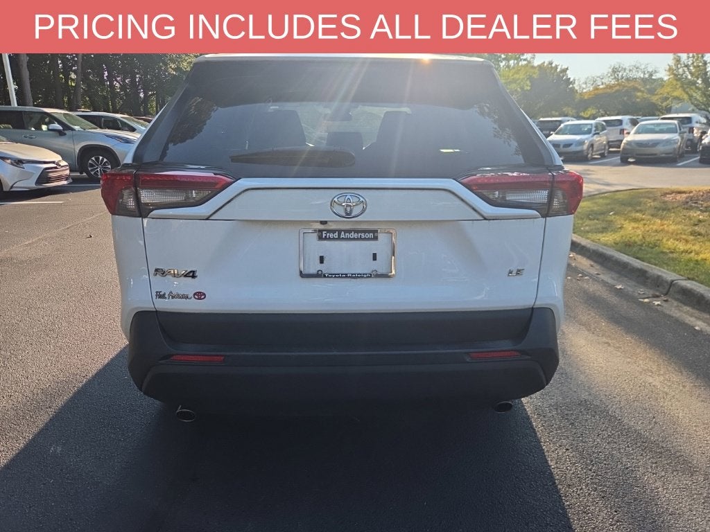 2024 Toyota RAV4 LE