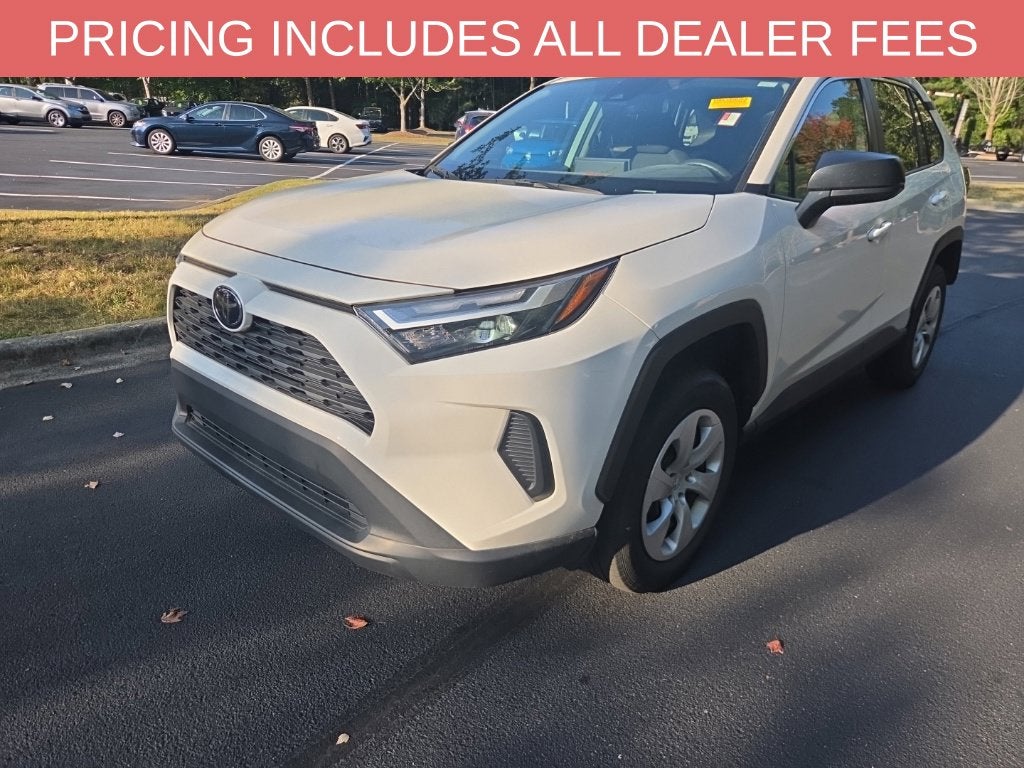 2024 Toyota RAV4 LE