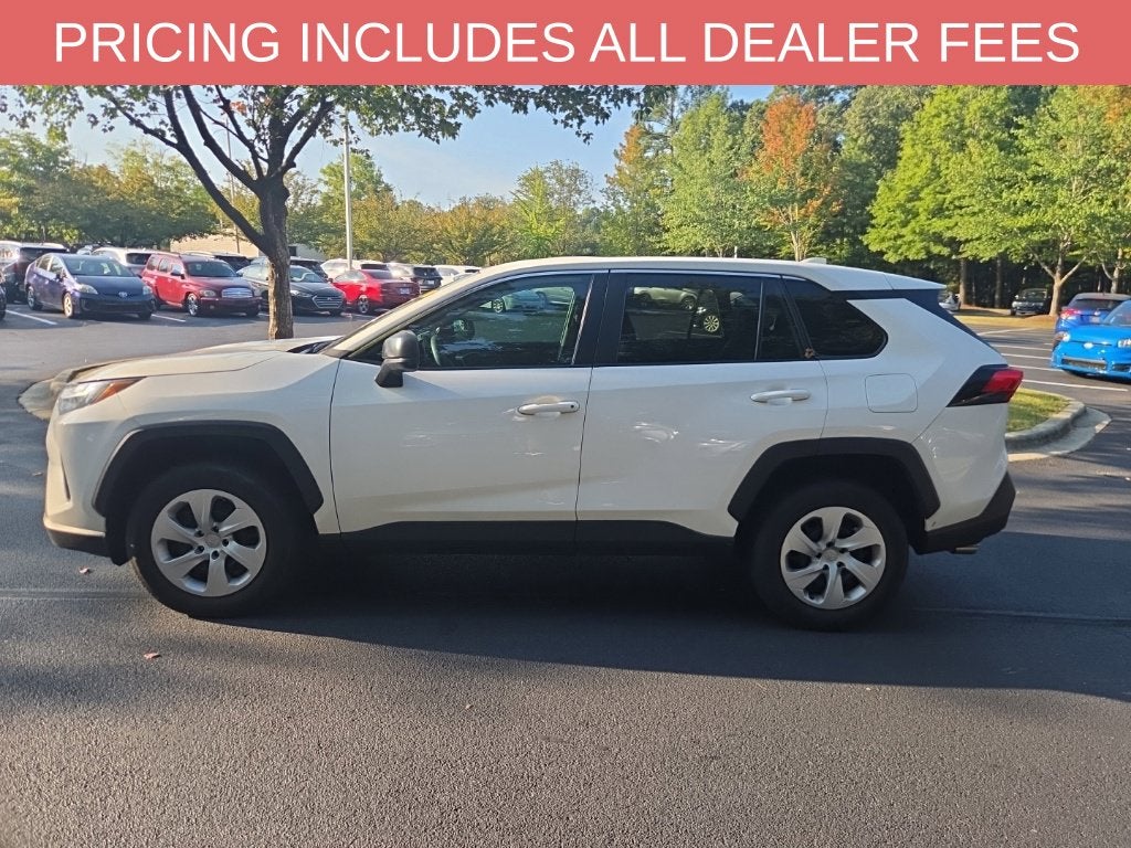 2024 Toyota RAV4 LE