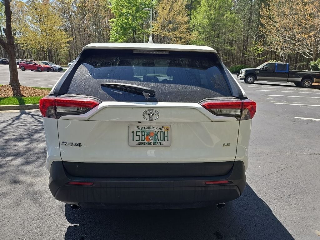 2025 Toyota RAV4 LE
