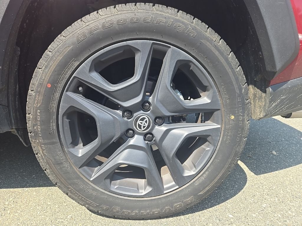 2024 Toyota RAV4 Adventure