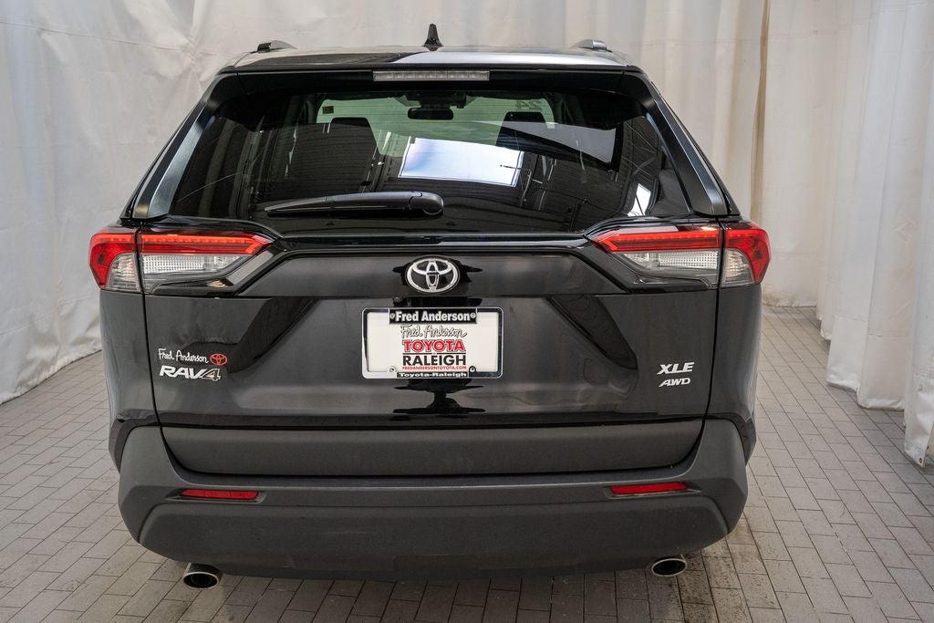 2024 Toyota RAV4 XLE