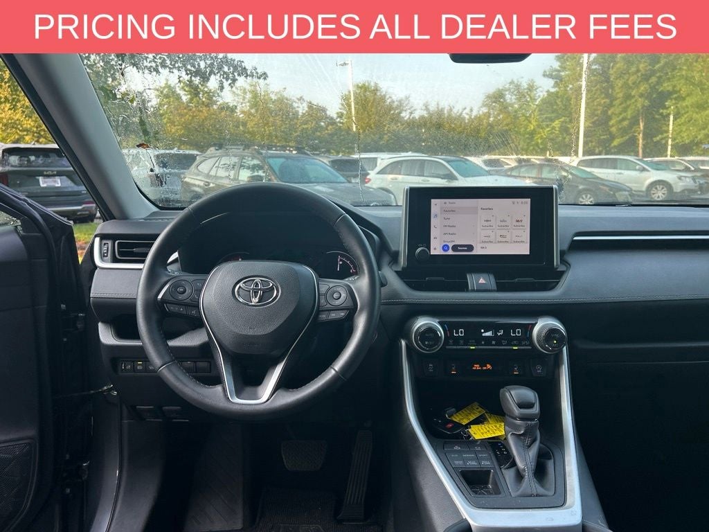 2024 Toyota RAV4 XLE