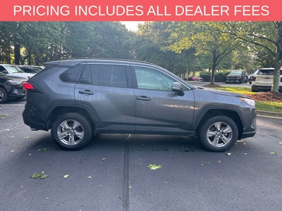 2024 Toyota RAV4 XLE