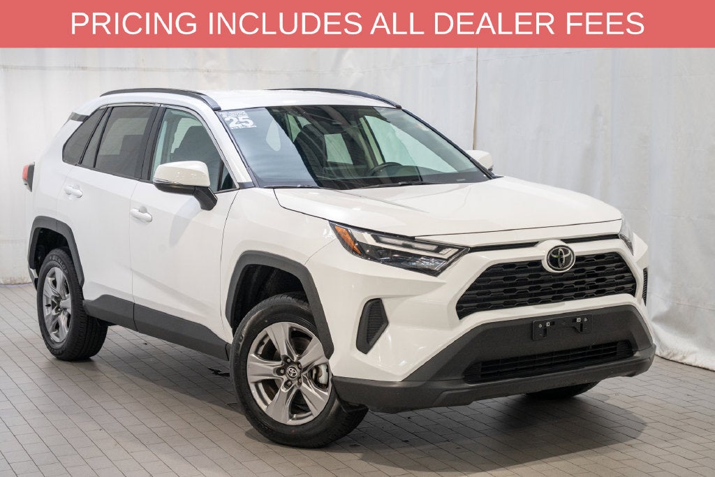 2025 Toyota RAV4 XLE