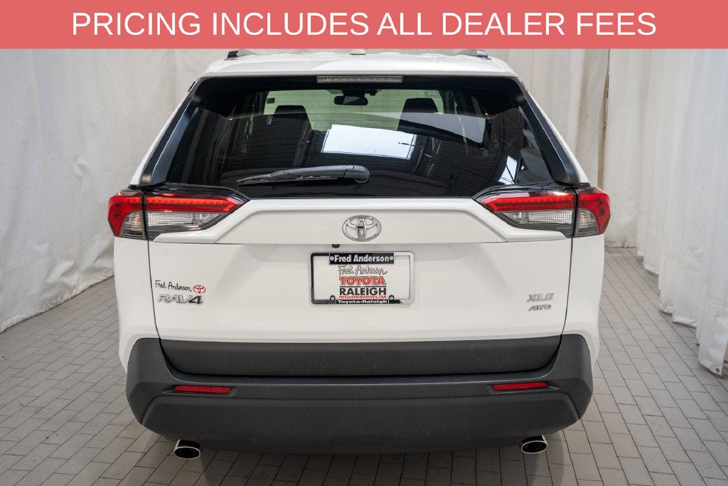 2025 Toyota RAV4 XLE