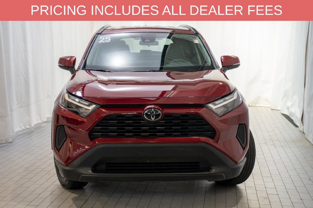 2025 Toyota RAV4 XLE