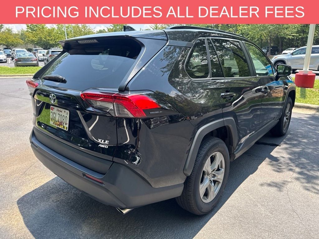 2025 Toyota RAV4 XLE