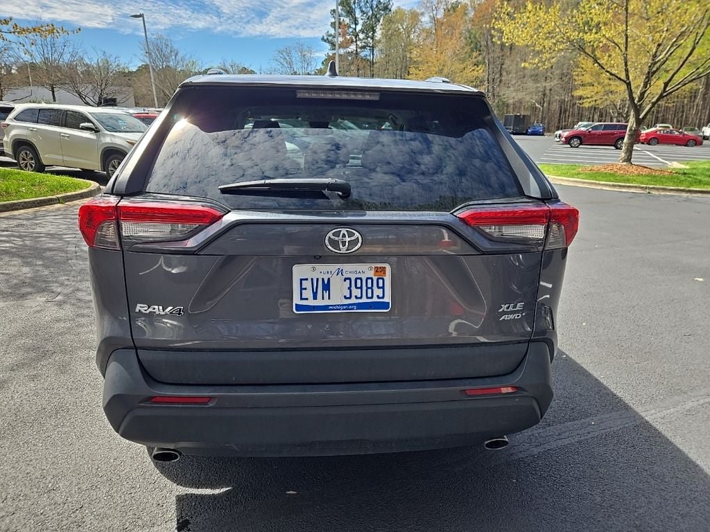 2024 Toyota RAV4 XLE