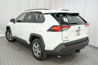 2022 Toyota RAV4 Hybrid XLE