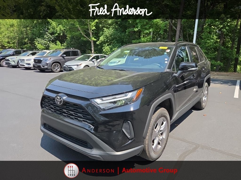 2025 Toyota RAV4 XLE