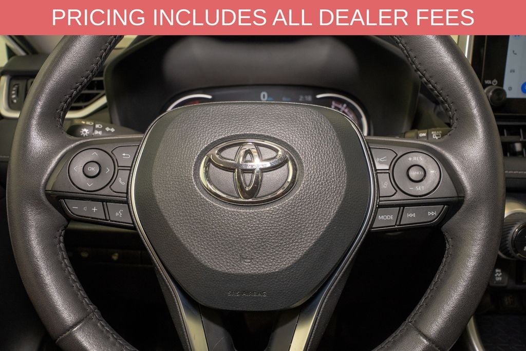 2025 Toyota RAV4 XLE