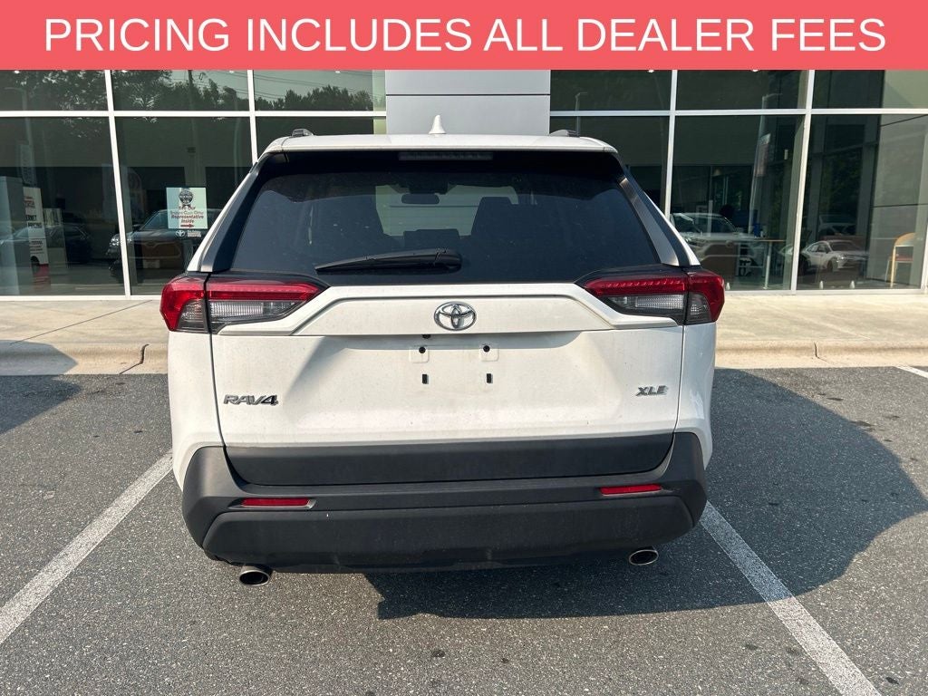 2025 Toyota RAV4 XLE