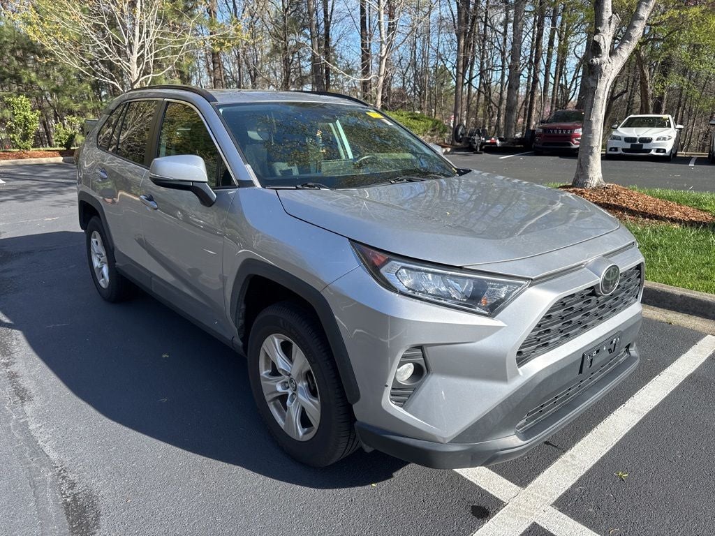 2020 Toyota RAV4 XLE