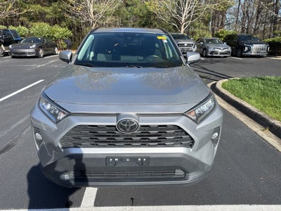 2020 Toyota RAV4 XLE