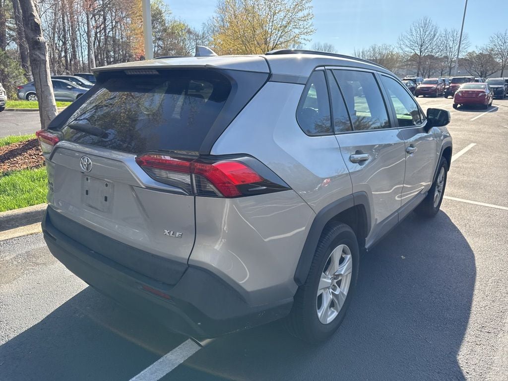 2020 Toyota RAV4 XLE