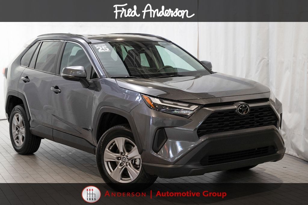 2025 Toyota RAV4 XLE
