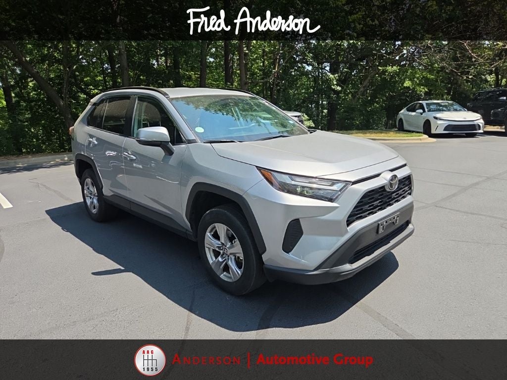 2025 Toyota RAV4 XLE