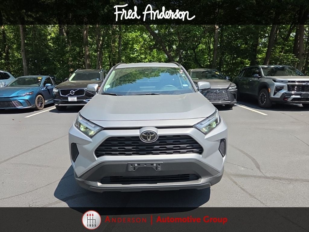 2025 Toyota RAV4 XLE