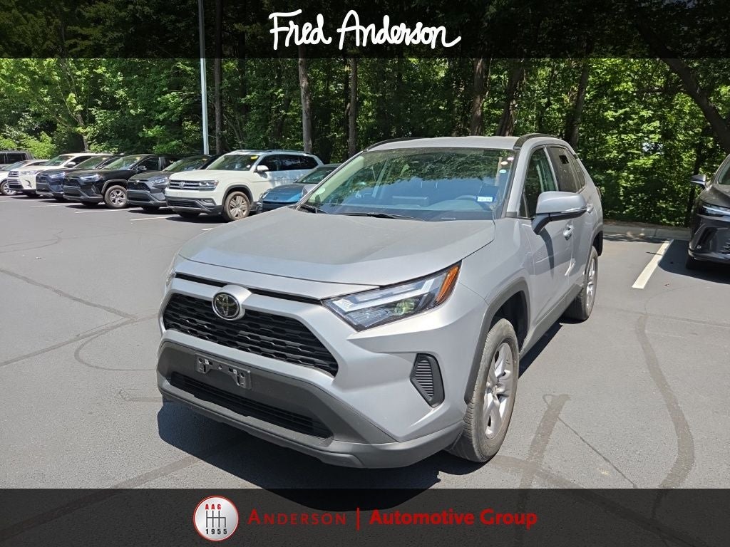 2025 Toyota RAV4 XLE