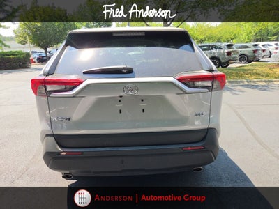 2025 Toyota RAV4 XLE