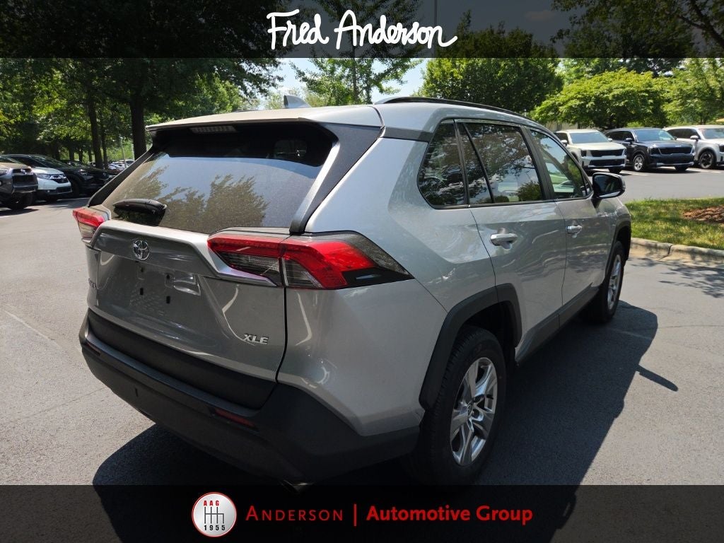 2025 Toyota RAV4 XLE