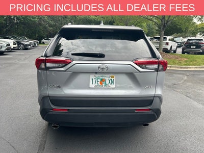 2025 Toyota RAV4 XLE