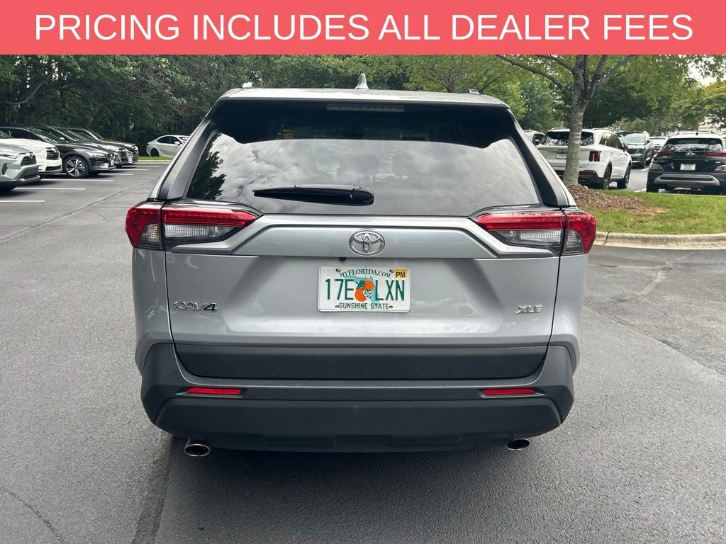 2025 Toyota RAV4 XLE