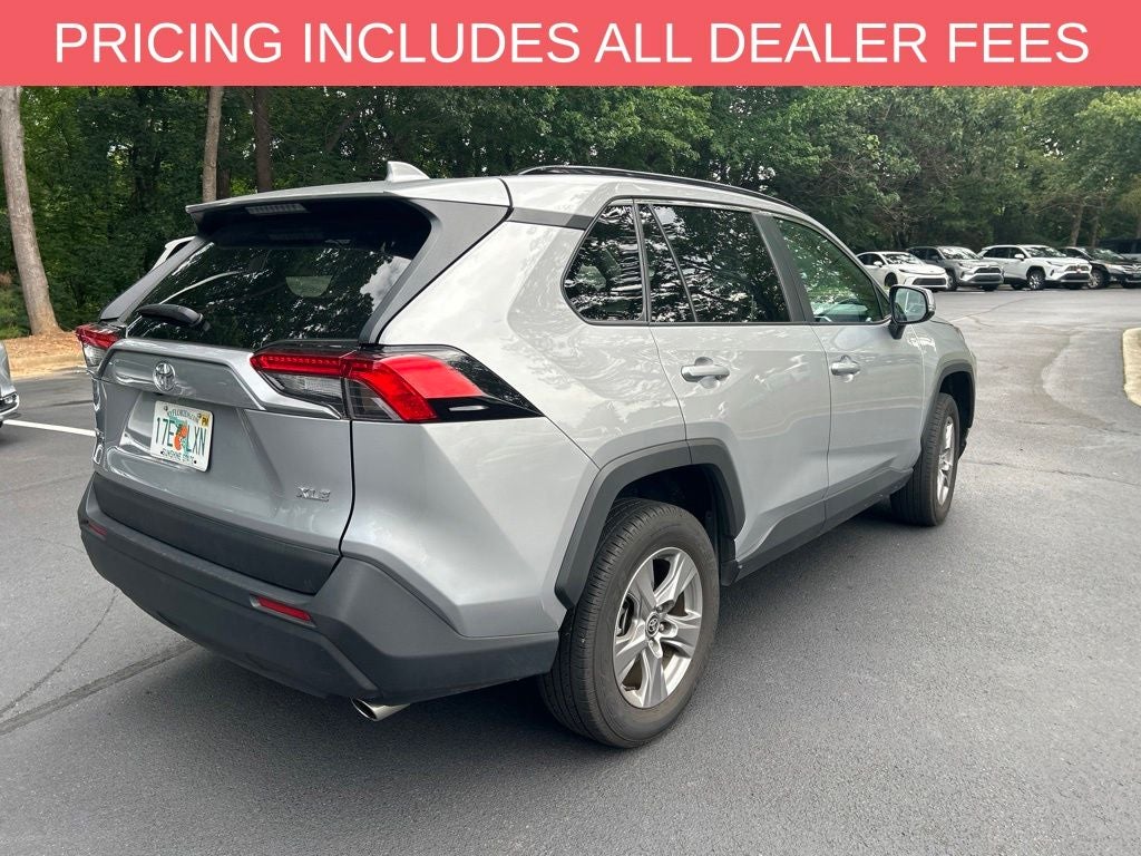 2025 Toyota RAV4 XLE