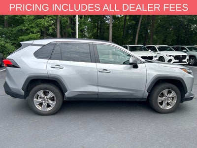 2025 Toyota RAV4 XLE